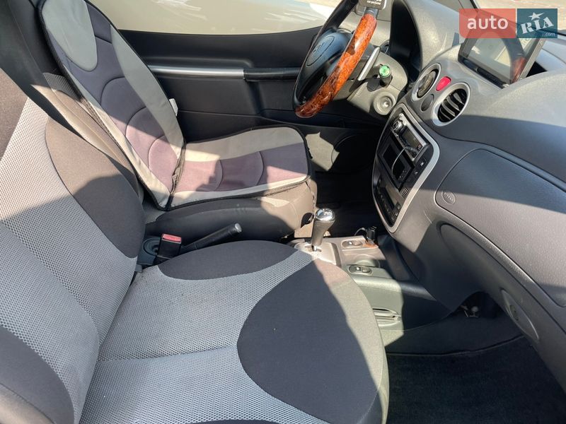 Хэтчбек Citroen C3 2008 в Киеве