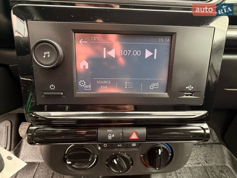 Хэтчбек Citroen C3 2022 в Киеве фото 17 Хэтчбек Citroen C3 2022 в Киеве