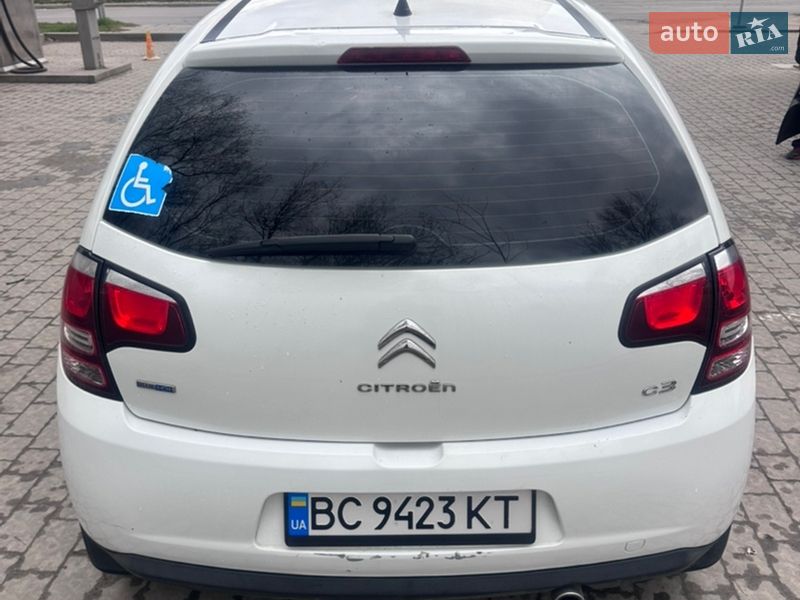 Хэтчбек Citroen C3 2015 в Львове
