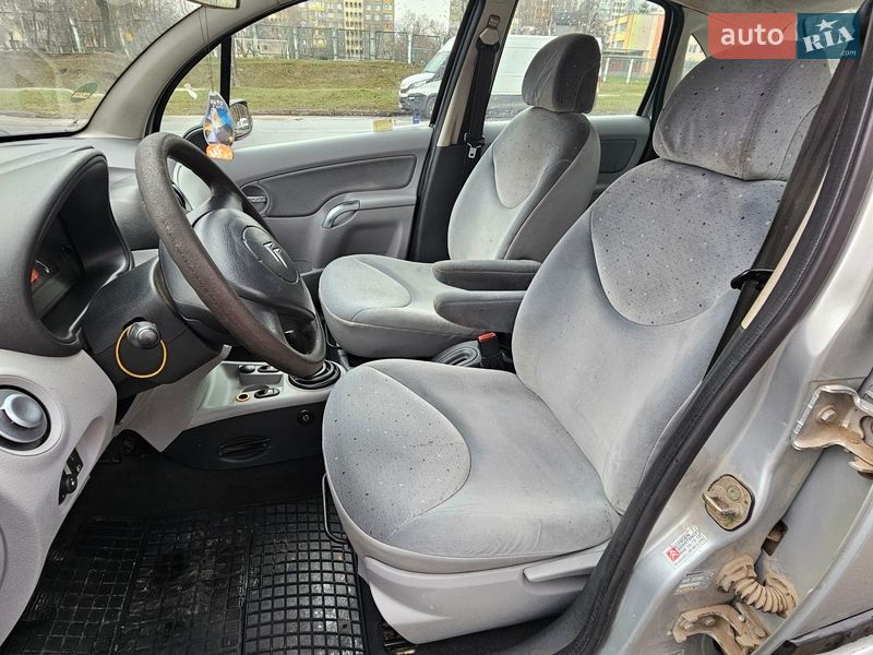 Хэтчбек Citroen C3 2003 в Киеве фото 19 Хэтчбек Citroen C3 2003 в Киеве