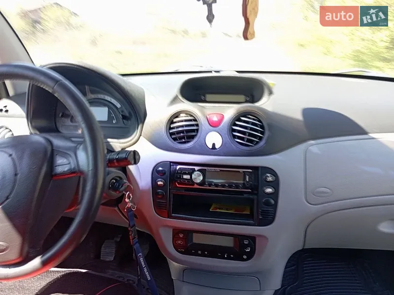 Citroen C3 2003 VIN VF7FCNFUC26840902 фото оголошення 3 з 44