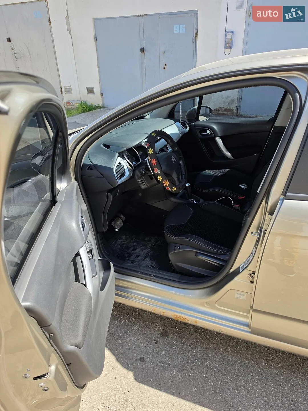 2011 Citroen C3 - мініатюра 10