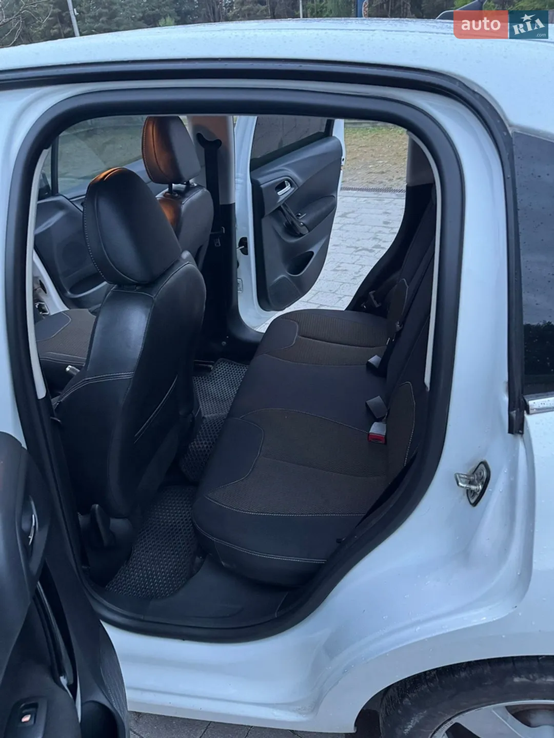 2012 Citroen C3 - мініатюра 10