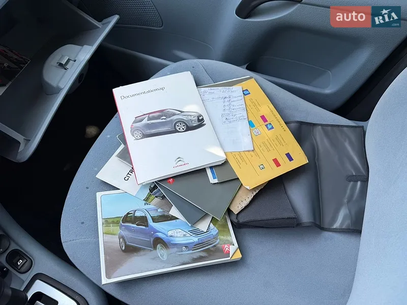 Хэтчбек Citroen C3 2002 в Звягеле документ