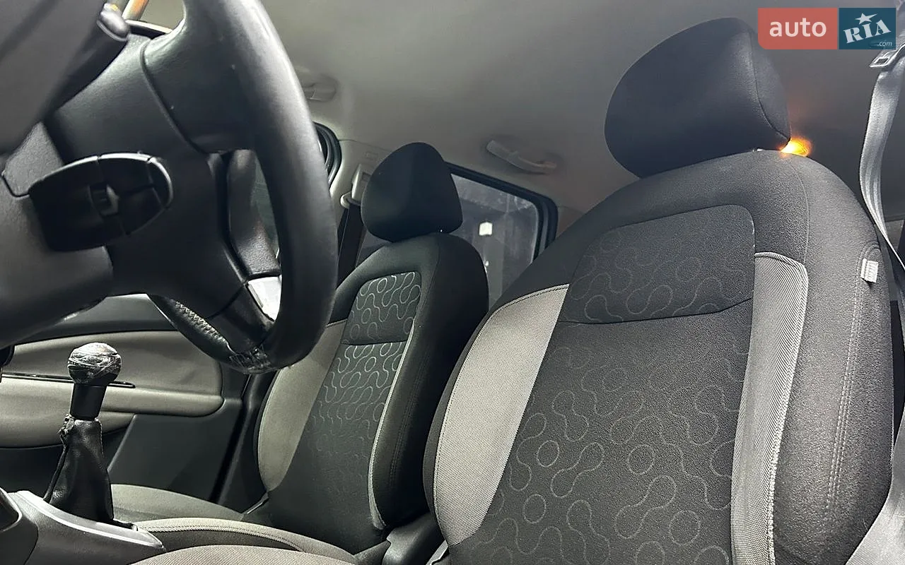 2011 Citroen C3 - мініатюра 11