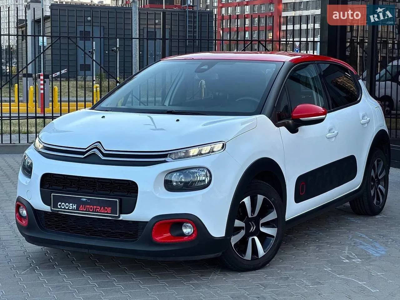 2013 Skoda Superb - мініатюра 20