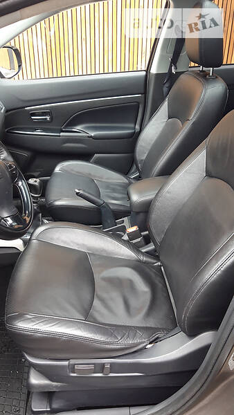 Позашляховик / Кросовер Citroen C4 Aircross 2012 в Києві