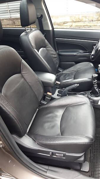 Позашляховик / Кросовер Citroen C4 Aircross 2012 в Києві