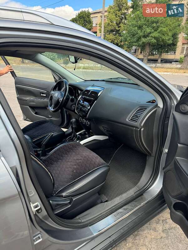 Внедорожник / Кроссовер Citroen C4 Aircross 2012 в Вознесенске