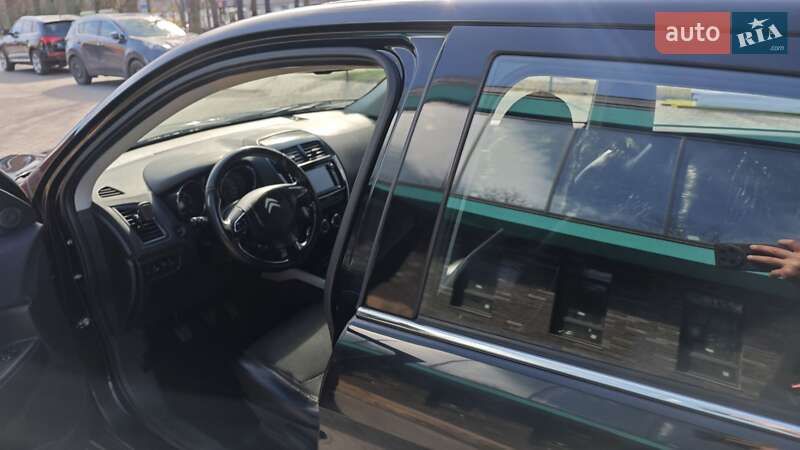 Внедорожник / Кроссовер Citroen C4 Aircross 2014 в Ровно