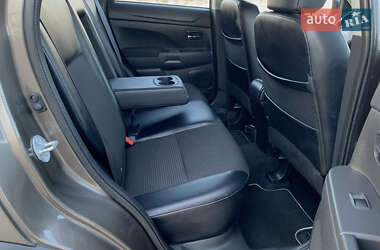 Позашляховик / Кросовер Citroen C4 Aircross 2012 в 