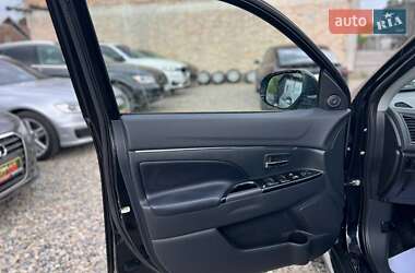 Внедорожник / Кроссовер Citroen C4 Aircross 2015 в 