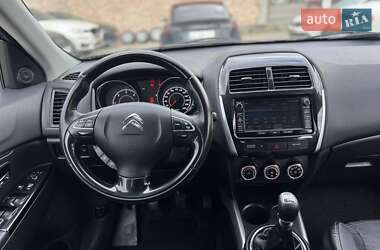 Внедорожник / Кроссовер Citroen C4 Aircross 2015 в 