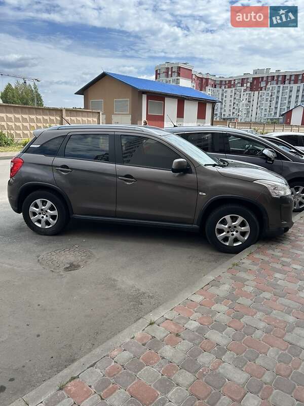 Внедорожник / Кроссовер Citroen C4 Aircross 2012 в Крюковщине