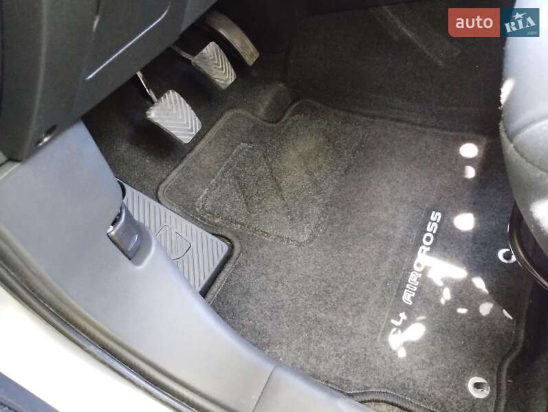 Позашляховик / Кросовер Citroen C4 Aircross 2012 в Рівному фото 15 Позашляховик / Кросовер Citroen C4 Aircross 2012 в Рівному