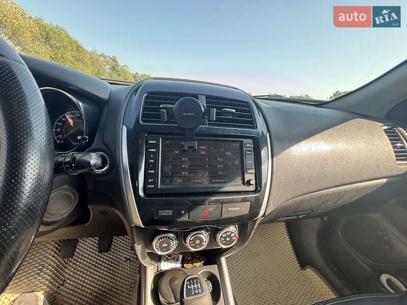 Внедорожник / Кроссовер Citroen C4 Aircross 2012 в Брошневе-Осаде фото 24 Внедорожник / Кроссовер Citroen C4 Aircross 2012 в Брошневе-Осаде