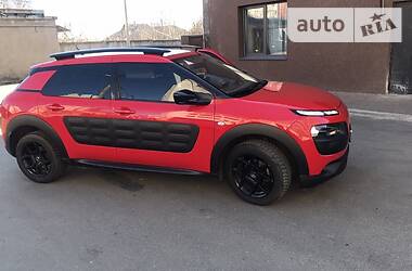 Внедорожник / Кроссовер Citroen C4 Cactus 2015 в Харькове