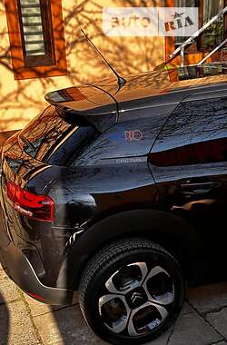 Внедорожник / Кроссовер Citroen C4 Cactus 2019 в 