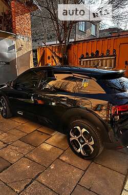 Внедорожник / Кроссовер Citroen C4 Cactus 2019 в 