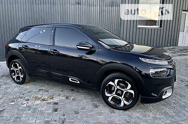 Внедорожник / Кроссовер Citroen C4 Cactus 2019 в 