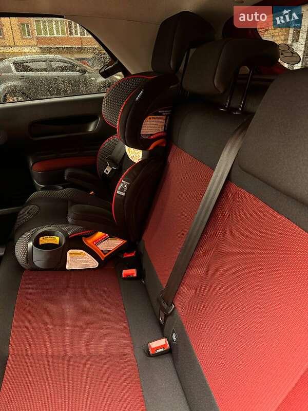 Позашляховик / Кросовер Citroen C4 Cactus 2016 в Вінниці