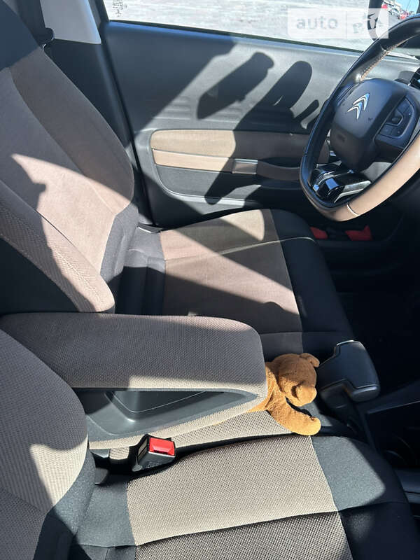 Внедорожник / Кроссовер Citroen C4 Cactus 2014 в Харькове