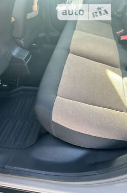 Внедорожник / Кроссовер Citroen C4 Cactus 2014 в 