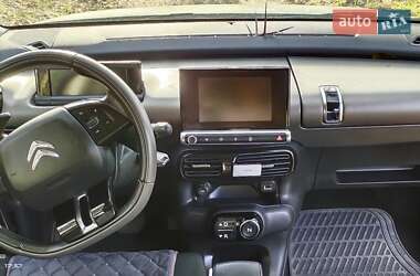 Внедорожник / Кроссовер Citroen C4 Cactus 2015 в 