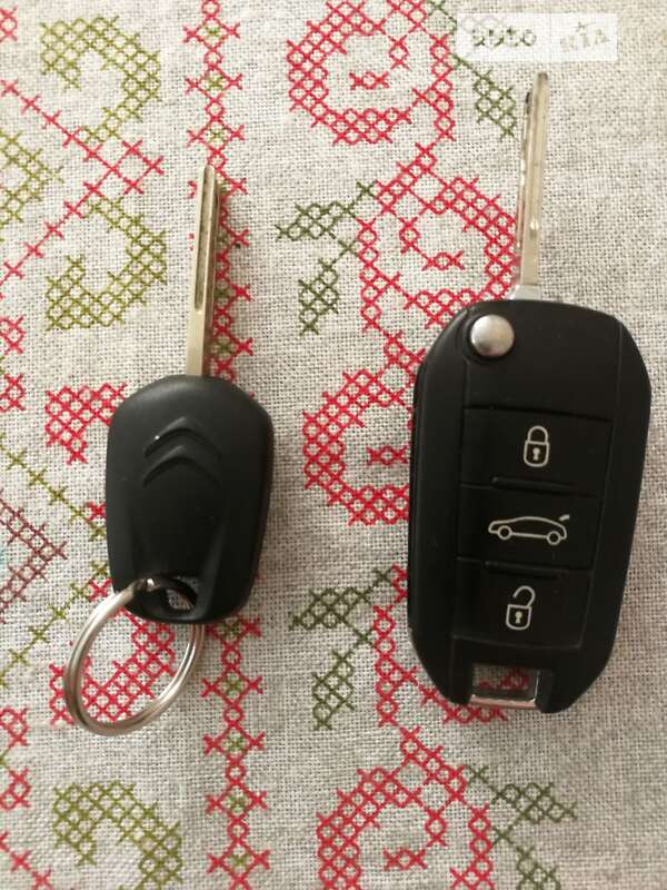 Позашляховик / Кросовер Citroen C4 Cactus 2014 в Луцьку