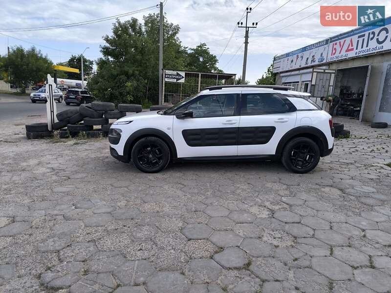 Внедорожник / Кроссовер Citroen C4 Cactus 2017 в Одессе