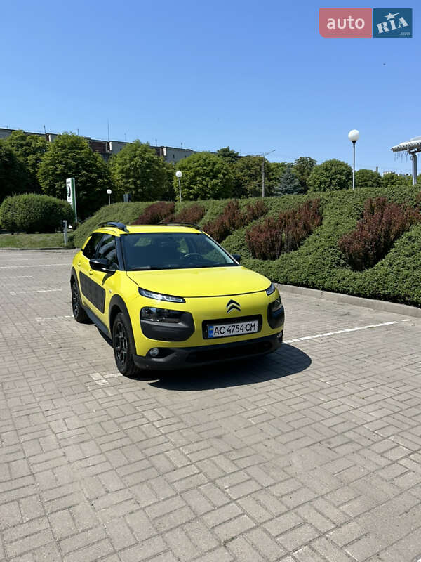 Позашляховик / Кросовер Citroen C4 Cactus 2017 в Києві