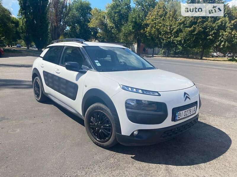 Позашляховик / Кросовер Citroen C4 Cactus 2014 в Полтаві