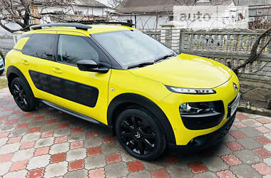 Внедорожник / Кроссовер Citroen C4 Cactus 2017 в Киеве