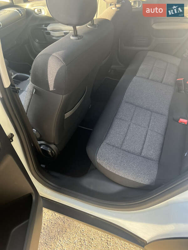 Внедорожник / Кроссовер Citroen C4 Cactus 2018 в Львове