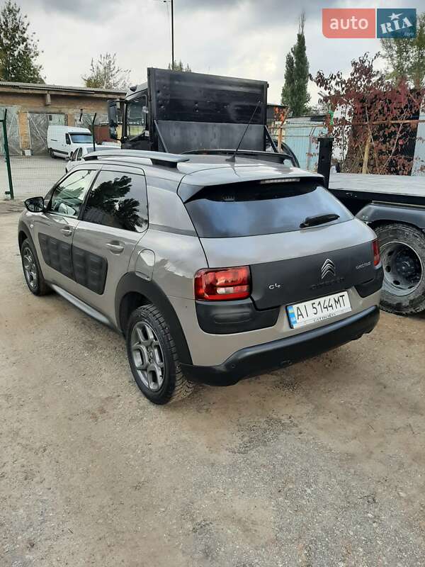 Внедорожник / Кроссовер Citroen C4 Cactus 2016 в Киеве