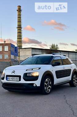 Позашляховик / Кросовер Citroen C4 Cactus 2016 в Києві