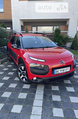 Внедорожник / Кроссовер Citroen C4 Cactus 2014 в Стрые