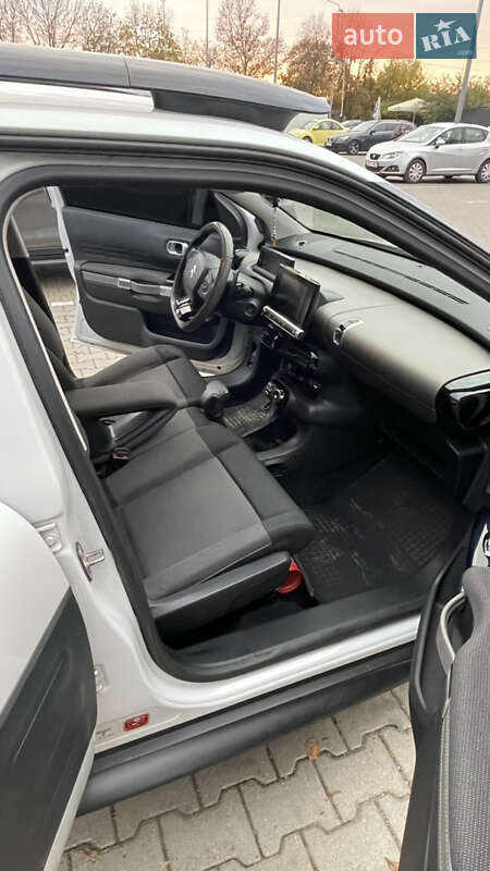 Внедорожник / Кроссовер Citroen C4 Cactus 2014 в Ужгороде