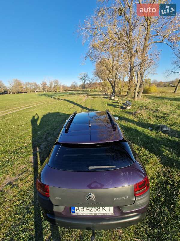 Внедорожник / Кроссовер Citroen C4 Cactus 2014 в Черновцах