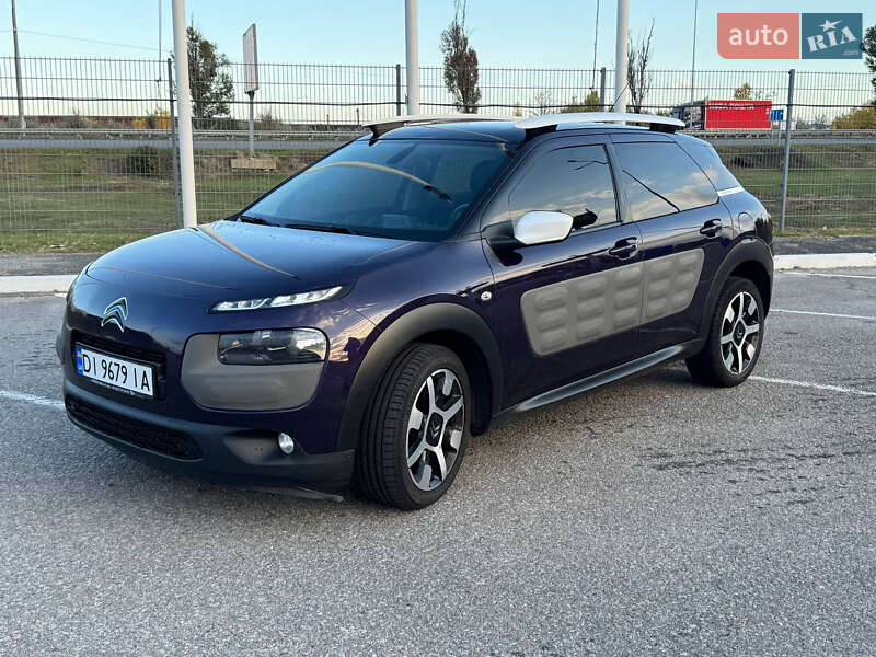 Позашляховик / Кросовер Citroen C4 Cactus 2015 в Дніпрі