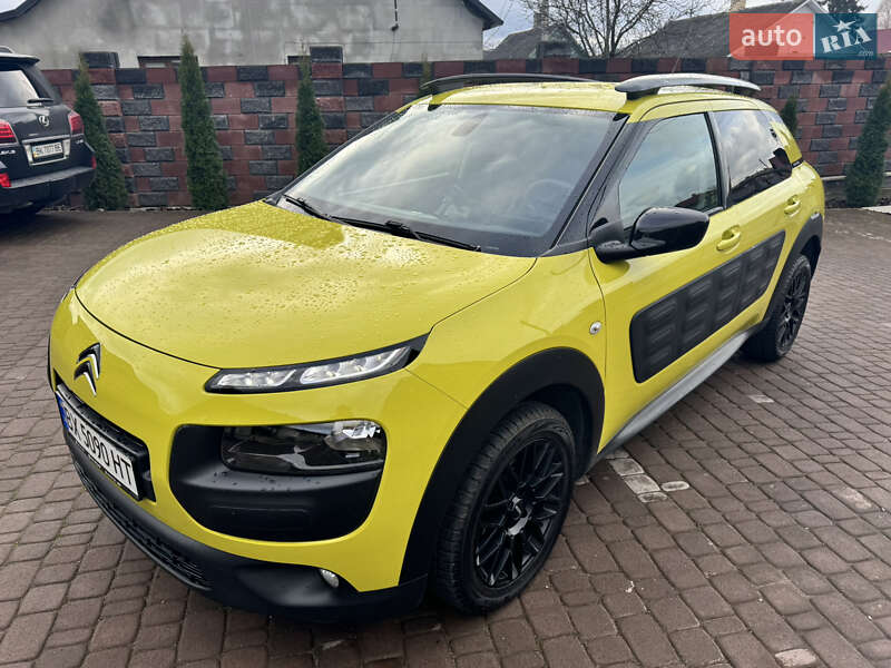 Внедорожник / Кроссовер Citroen C4 Cactus 2017 в Костополе