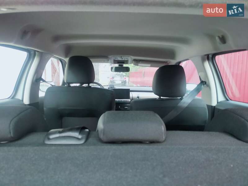 Внедорожник / Кроссовер Citroen C4 Cactus 2015 в Кицмани