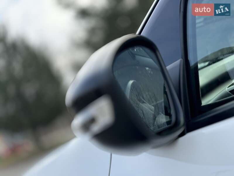 Внедорожник / Кроссовер Citroen C4 Cactus 2020 в Дрогобыче