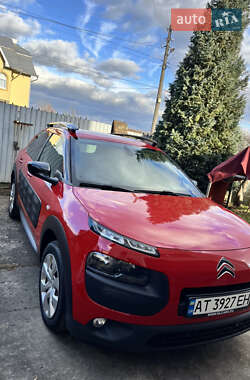 Позашляховик / Кросовер Citroen C4 Cactus 2015 в Коломиї