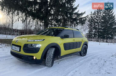 Позашляховик / Кросовер Citroen C4 Cactus 2017 в Бучачі