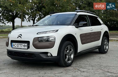 Внедорожник / Кроссовер Citroen C4 Cactus 2018 в 