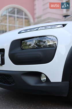 Внедорожник / Кроссовер Citroen C4 Cactus 2015 в Одессе