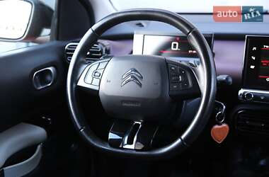Позашляховик / Кросовер Citroen C4 Cactus 2018 в 