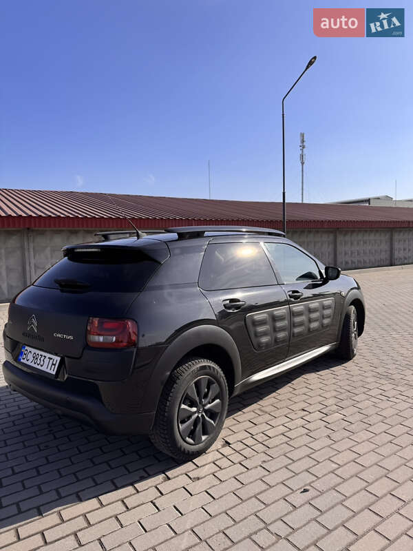 Внедорожник / Кроссовер Citroen C4 Cactus 2015 в Радехове