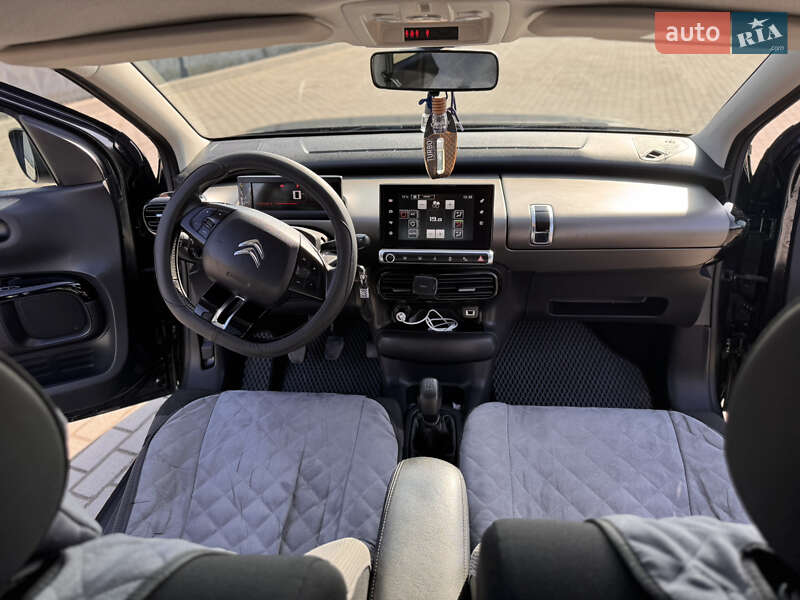 Внедорожник / Кроссовер Citroen C4 Cactus 2015 в Радехове